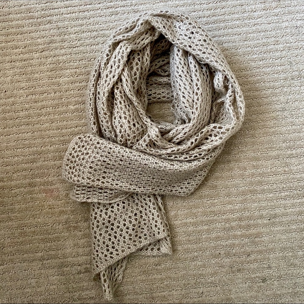 Cozy Tan Knitted Scarf